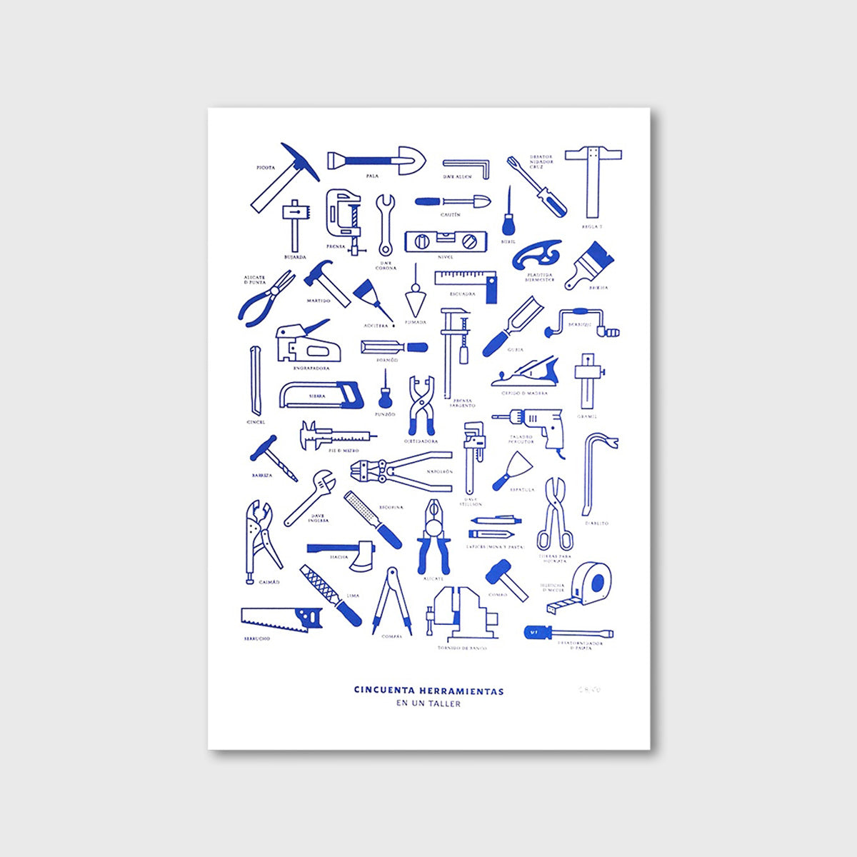 Cincuenta herramientas en un taller
