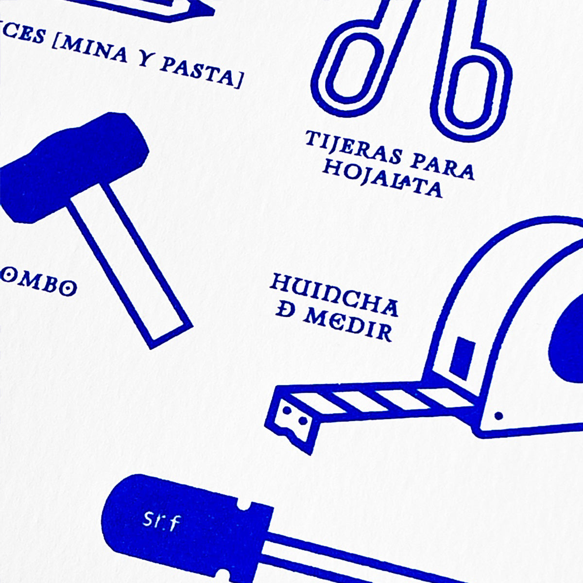 Cincuenta herramientas en un taller