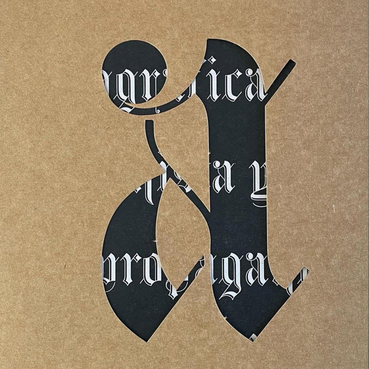 Espécimen Tipográfico Alborada